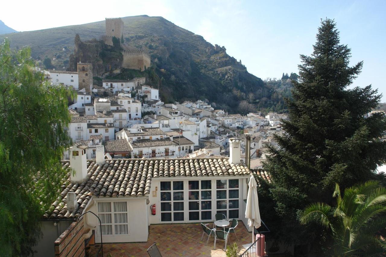 Casa Rural Plaza De Santa Maria Cazorla Eksteriør billede