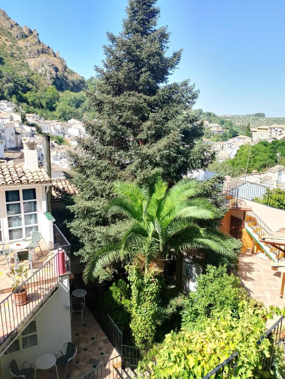 Casa Rural Plaza De Santa Maria Cazorla Eksteriør billede