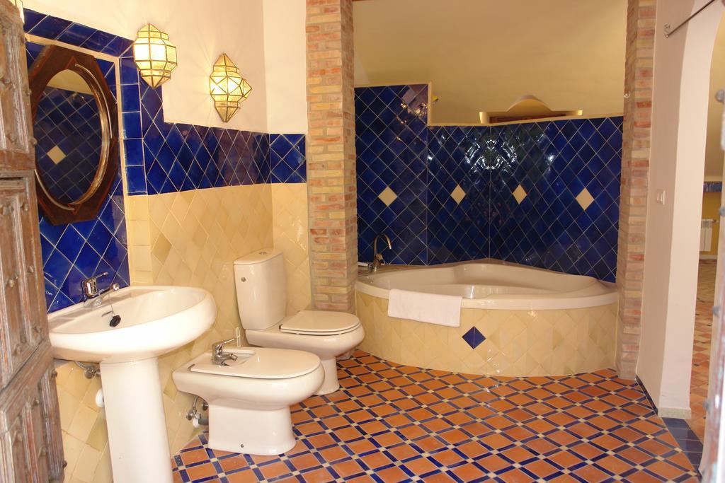 Casa Rural Plaza De Santa Maria Cazorla Eksteriør billede